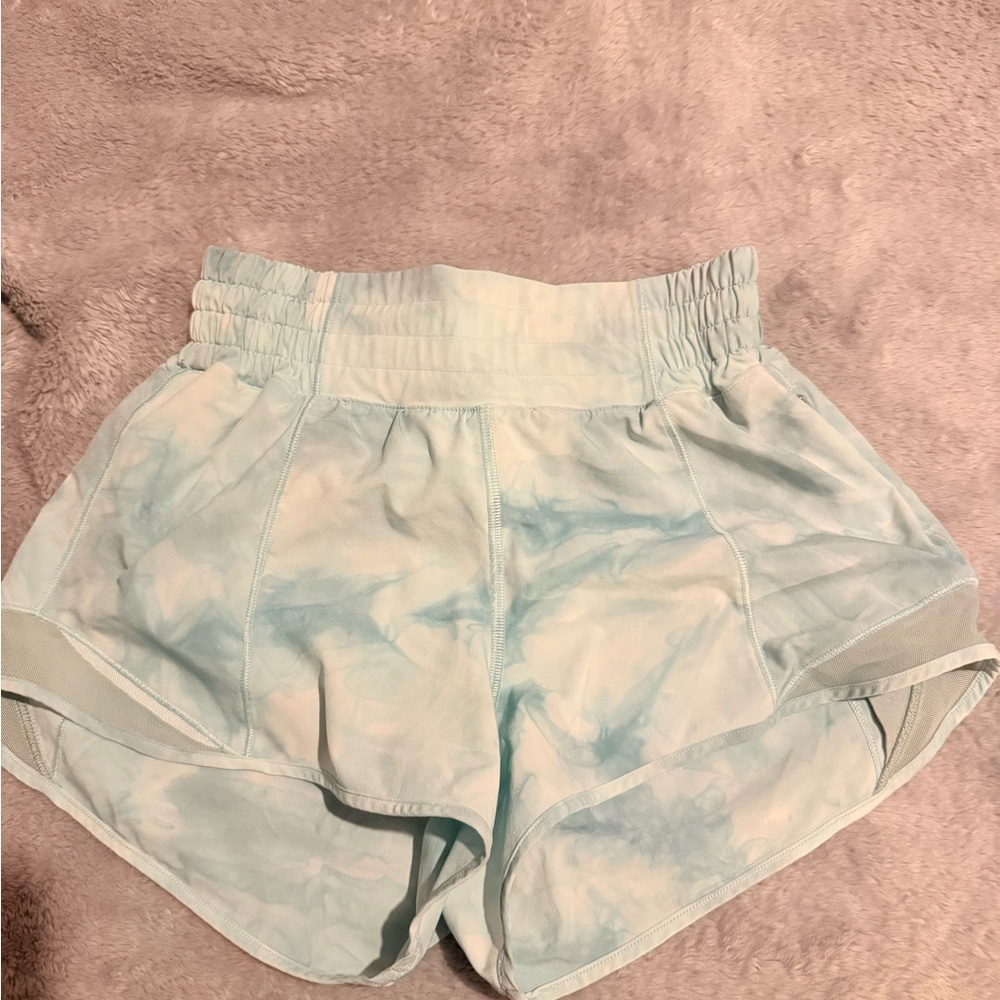 Lululemon Hottie-Hot Light Blue Tie-Dye Women’s Athletic Shorts